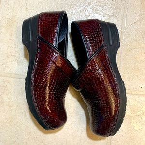 SANITA Clogs, sizes 37